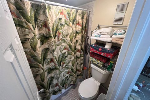 Купить кондоминиум в Майами, Флорида 2 спальни, 123.56м2, № 2010997 - фото 29