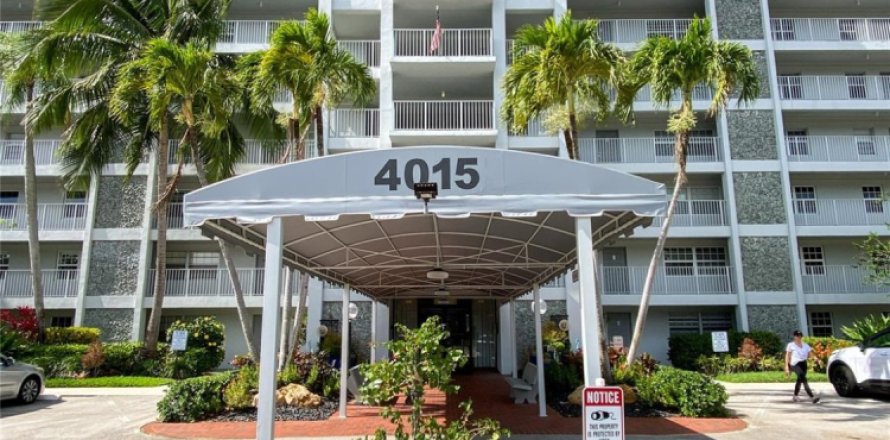 Condo à Pompano Beach, Floride, 2 chambres № 1154144