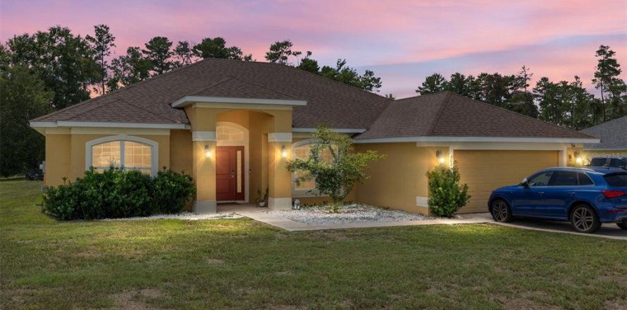 Villa ou maison à Ocala, Floride 4 chambres, 215.72 m2 № 1798068