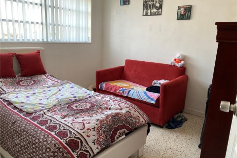 Copropriété à louer à Miami, Floride: 2 chambres, 57.6 m2 № 2256025 - photo 7