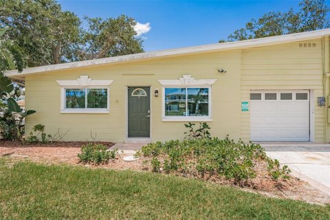 Apartamento en alquiler en Indian Rocks Beach, Florida, 2 dormitorios, 67.73 m2 № 1911894 - foto 28
