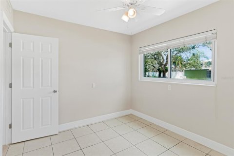 Apartamento en alquiler en Indian Rocks Beach, Florida, 2 dormitorios, 67.73 m2 № 1911894 - foto 12
