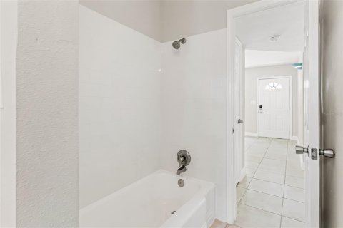 Apartamento en alquiler en Indian Rocks Beach, Florida, 2 dormitorios, 67.73 m2 № 1911894 - foto 17