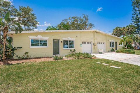 Apartamento en alquiler en Indian Rocks Beach, Florida, 2 dormitorios, 67.73 m2 № 1911894 - foto 29