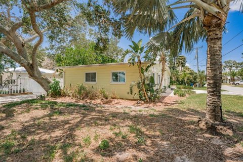 Apartamento en alquiler en Indian Rocks Beach, Florida, 2 dormitorios, 67.73 m2 № 1911894 - foto 30
