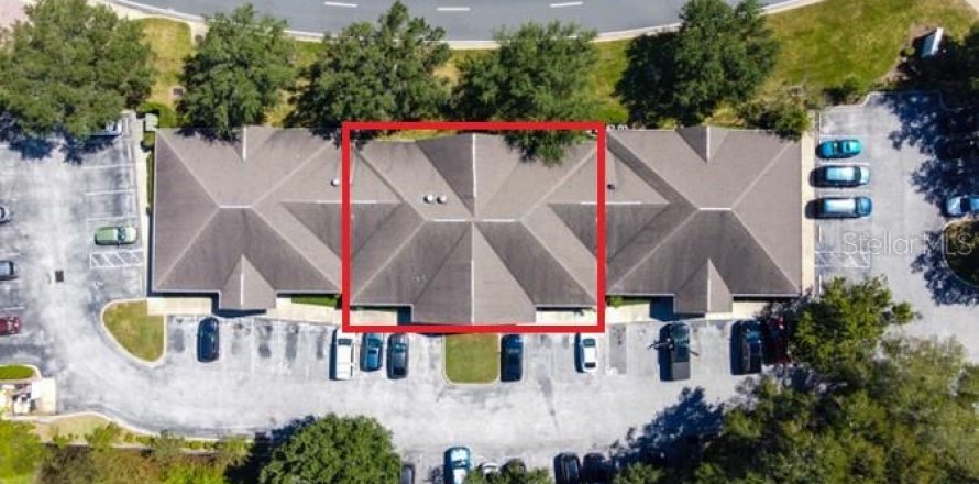 Commercial property in Ocala, Florida 386.57 sq.m. № 2206213