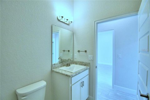 House in Lakeland, Florida 4 bedrooms, 169.08 sq.m. № 2334293 - photo 11