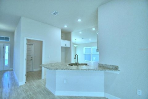 House in Lakeland, Florida 4 bedrooms, 169.08 sq.m. № 2334293 - photo 28