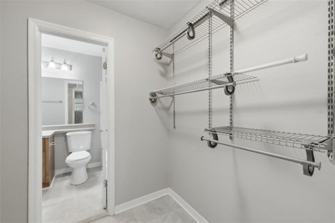 Condo in Winter Park, Florida, 2 bedrooms  № 2208313 - photo 18