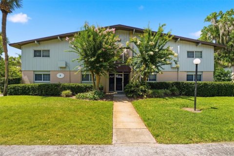 Condo in Winter Park, Florida, 2 bedrooms  № 2208313