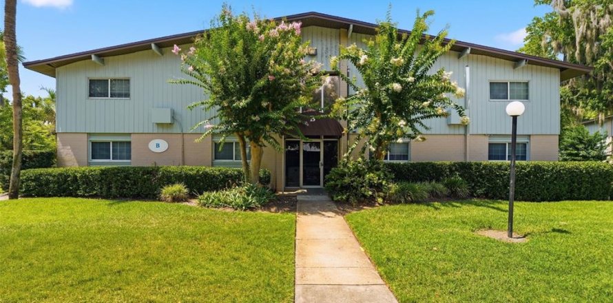 Condo in Winter Park, Florida, 2 bedrooms  № 2208313