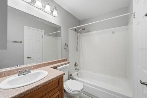 Condo in Winter Park, Florida, 2 bedrooms  № 2208313 - photo 19