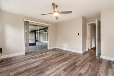 House in Altamonte Springs, Florida 4 bedrooms, 156.17 sq.m. № 1919676 - photo 21
