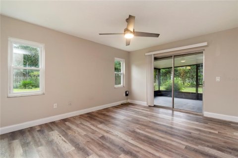 House in Altamonte Springs, Florida 4 bedrooms, 156.17 sq.m. № 1919676 - photo 20