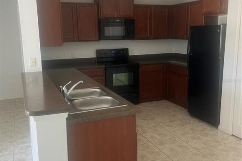 Купить виллу или дом в Киссимми, Флорида 6 комнат, 140.1м2, № 2149022 - фото 4