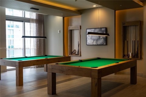 Купить кондоминиум в Майами, Флорида 2 спальни, 116.78м2, № 2020585 - фото 30