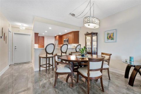 Copropriété à vendre à Lauderdale-by-the-Sea, Floride: 2 chambres, 99.41 m2 № 2082275 - photo 12
