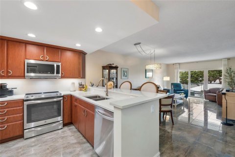 Copropriété à vendre à Lauderdale-by-the-Sea, Floride: 2 chambres, 99.41 m2 № 2082275 - photo 7