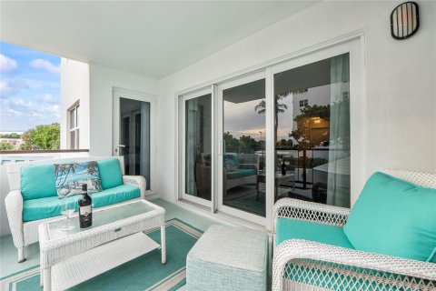 Copropriété à vendre à Lauderdale-by-the-Sea, Floride: 2 chambres, 99.41 m2 № 2082275 - photo 25