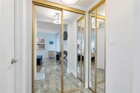 Copropriété à vendre à Lauderdale-by-the-Sea, Floride: 2 chambres, 99.41 m2 № 2082275 - photo 16