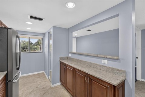 Copropriété à vendre à Tarpon Springs, Floride: 2 chambres, 104.52 m2 № 2220887 - photo 4