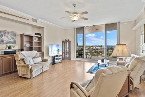 Condominio en venta en Sarasota, Florida, 2 dormitorios, 180.23 m2 № 1773556 - foto 9