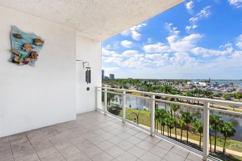 Condominio en venta en Sarasota, Florida, 2 dormitorios, 180.23 m2 № 1773556 - foto 20