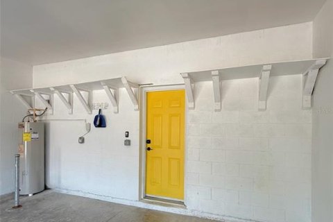 Townhouse in New Port Richey, Florida 3 bedrooms, 156.63 sq.m. № 1779073 - photo 3