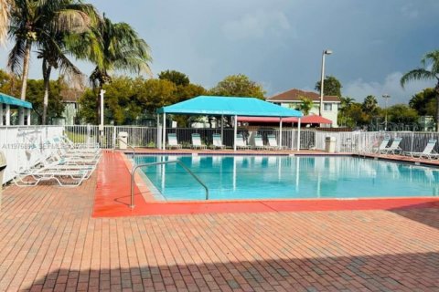 Condo in Homestead, Florida, 3 bedrooms  № 2040647 - photo 3