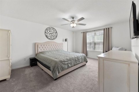 Casa en venta en Land O' Lakes, Florida, 6 dormitorios, 239.69 m2 № 1786086 - foto 9