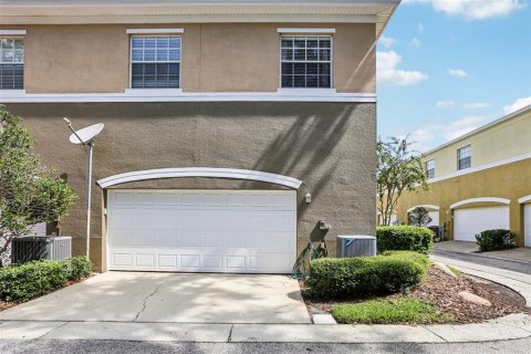 Touwnhouse à vendre à Tampa, Floride: 3 chambres, 172.43 m2 № 1885043 - photo 23