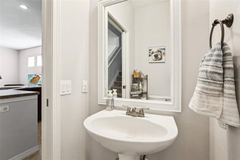 Touwnhouse à vendre à Tampa, Floride: 3 chambres, 172.43 m2 № 1885043 - photo 10