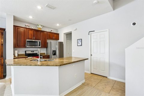 Touwnhouse à vendre à Tampa, Floride: 3 chambres, 172.43 m2 № 1885043 - photo 6