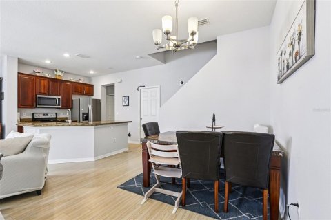 Touwnhouse à vendre à Tampa, Floride: 3 chambres, 172.43 m2 № 1885043 - photo 5