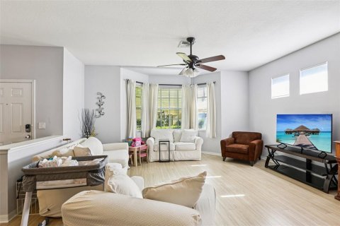 Touwnhouse à vendre à Tampa, Floride: 3 chambres, 172.43 m2 № 1885043 - photo 3