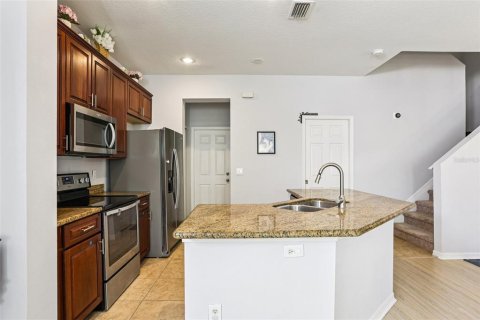 Touwnhouse à vendre à Tampa, Floride: 3 chambres, 172.43 m2 № 1885043 - photo 9