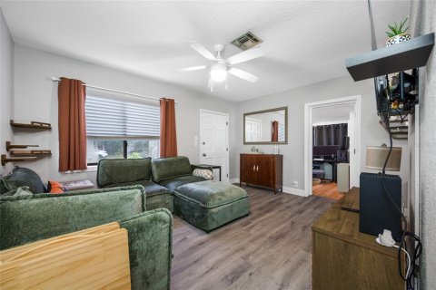 Villa ou maison à vendre à Saint Petersburg, Floride: 3 chambres, 83.98 m2 № 2413908 - photo 6