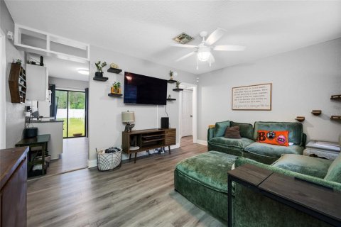 Villa ou maison à vendre à Saint Petersburg, Floride: 3 chambres, 83.98 m2 № 2413908 - photo 4