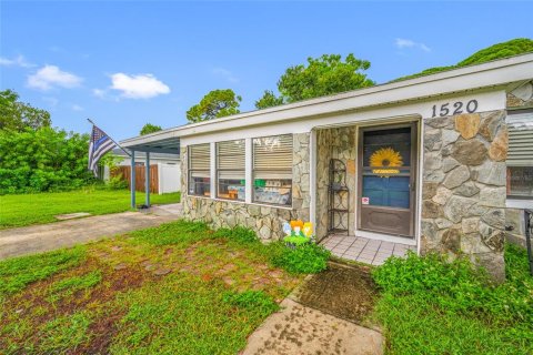 Villa ou maison à Saint Petersburg, Floride 3 chambres, 83.98 m2 № 2413908