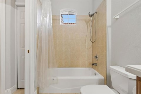 Adosado en venta en Lakewood Ranch, Florida, 4 dormitorios, 188.03 m2 № 2113462 - foto 15