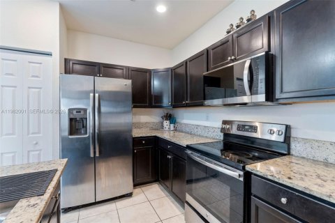 Touwnhouse à vendre à Homestead, Floride: 3 chambres, 154.12 m2 № 2090634 - photo 8