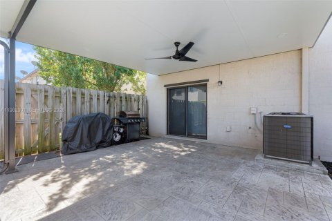 Touwnhouse à vendre à Homestead, Floride: 3 chambres, 154.12 m2 № 2090634 - photo 27