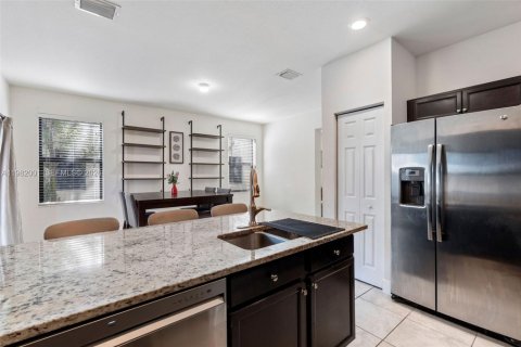 Touwnhouse à vendre à Homestead, Floride: 3 chambres, 154.12 m2 № 2090634 - photo 10