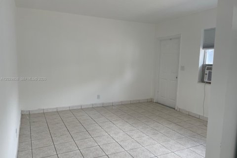 Appartement à louer à Hollywood, Floride: 1 chambre, 65.03 m2 № 2086204 - photo 8