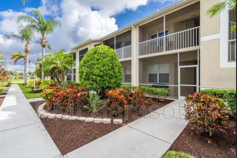 Copropriété à louer à Sarasota, Floride: 2 chambres, 123 m2 № 849147 - photo 2