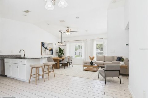 Villa ou maison à louer à Ocala, Floride: 3 chambres, 115.01 m2 № 2148913 - photo 3