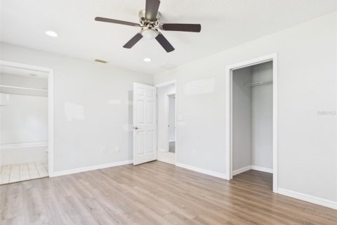 Villa ou maison à louer à Ocala, Floride: 3 chambres, 115.01 m2 № 2148913 - photo 18