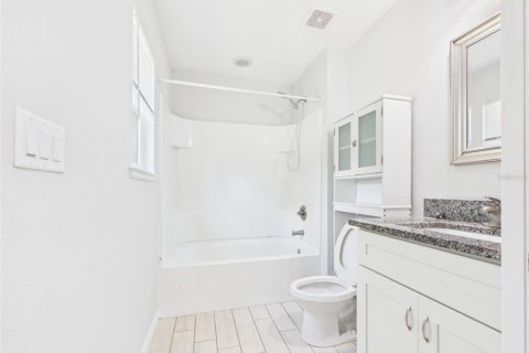 Villa ou maison à louer à Ocala, Floride: 3 chambres, 115.01 m2 № 2148913 - photo 17