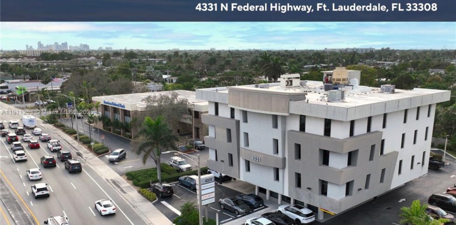Immobilier commercial à Oakland Park, Floride № 2013372