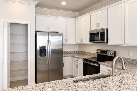 Casa en venta en Fort Myers, Florida, 3 dormitorios, 131.09 m2 № 2421918 - foto 3